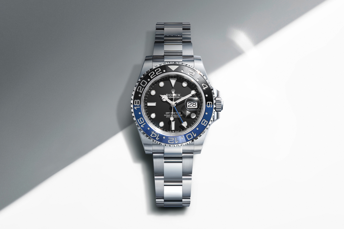 rolex-collections-keep-exploring-gmt-master-ii-cover-m126710grnr-0003-landscape_(1)