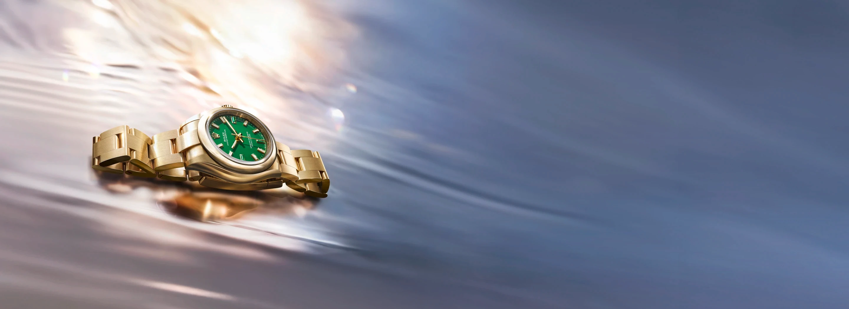 brand-centre-banner-generator-explorer-ii-m226570-0001_2103jva_002_xl_digital_r_3000x1050