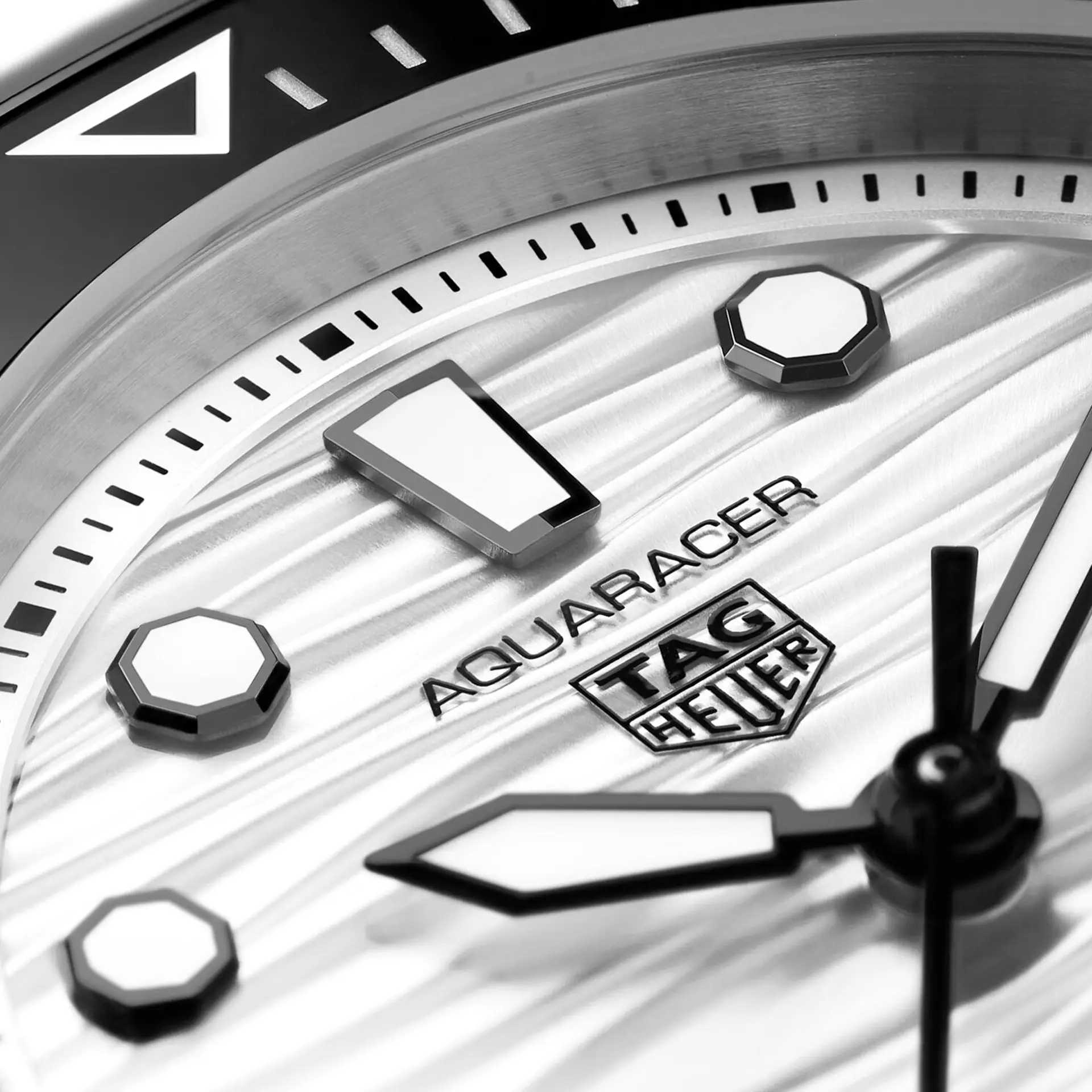 Aquaracer Professional 300 Date