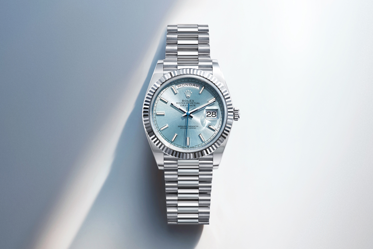 rolex-collections-keep-exploring-day-date-cover-m128236-0018-landscape_(1)