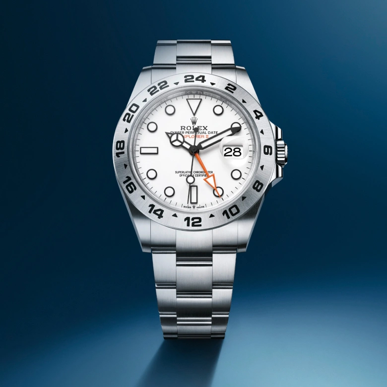 rolex-collection_banner-explorer-m226570-0001_2210jva_001_r-portrait