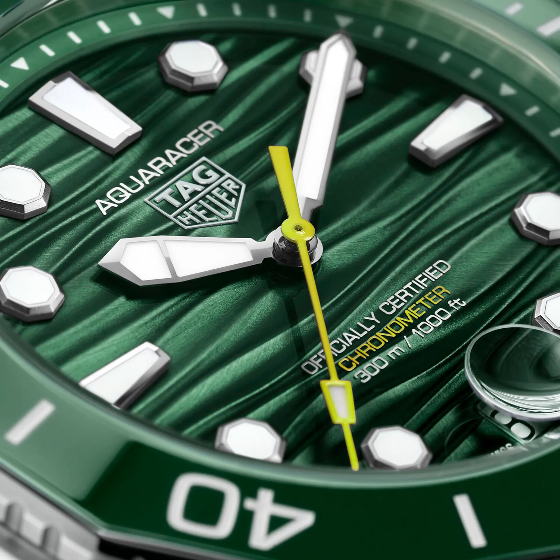 Aquaracer Professional 300 Date