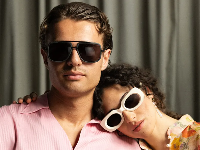 paar-sonnenbrillen-cool