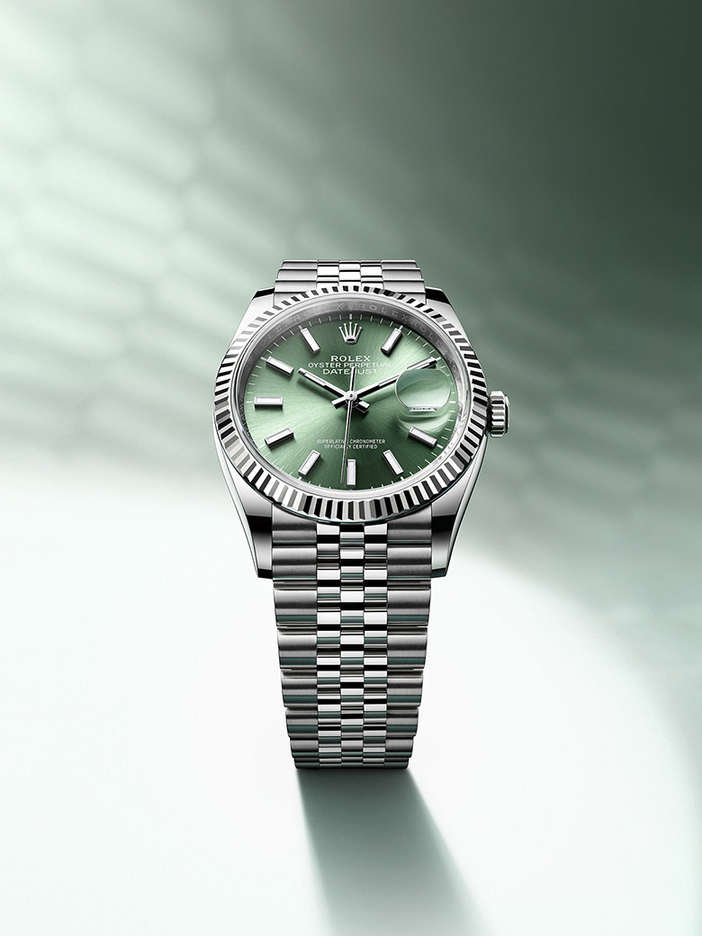 rolex-watches-datejust-m126234-0051_2210jva_001-portrait
