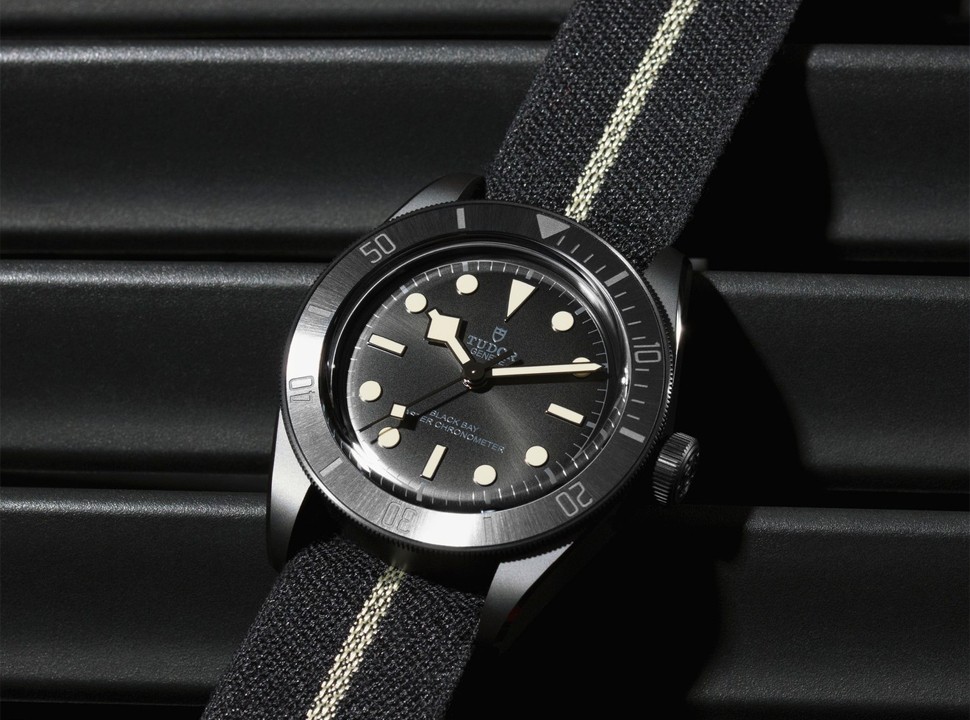 Hunke-News-Tudor-Black-Keamik-Nato