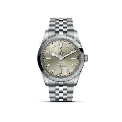 Black Bay 36 Black Bay 36