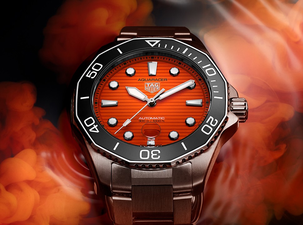 Hunke-TAG-Heuer-Aquaracer-Proffessional300-orange